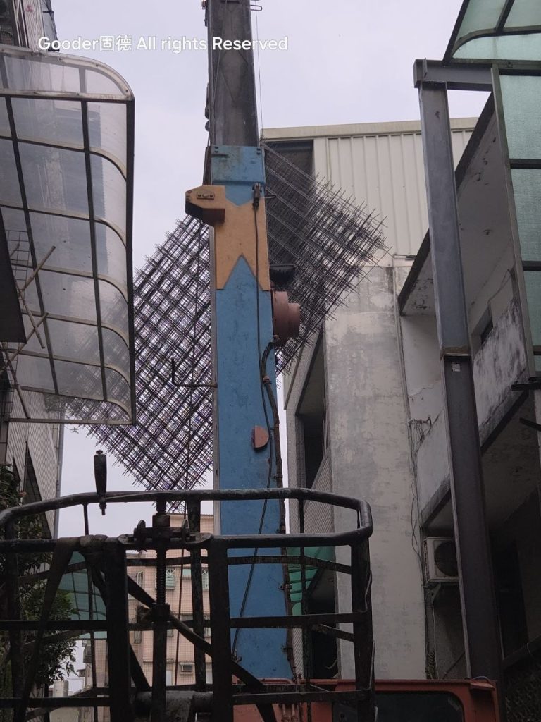 老屋結構補強工程,點焊鋼絲網用於基礎工程階段